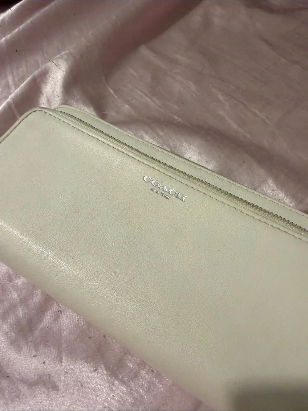 Coach Leather Zip Wallet in Pale Cream with Silver Logo